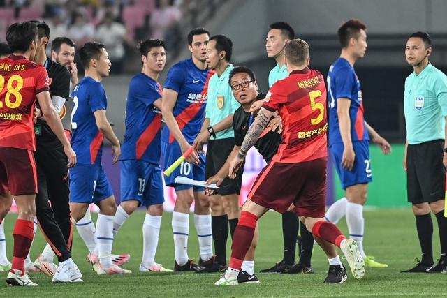 2027款凯美瑞上市，13.18万起全面升级智能座舱
